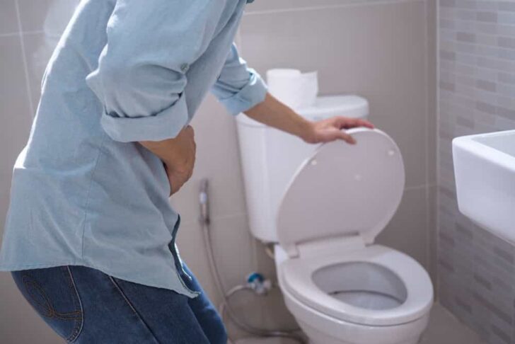 16 Fast Facts Colon Cancer Warning Signs And Symptoms You Should Not   Colon Cancer Can Be A Cause Of Diarrhea 728x486 