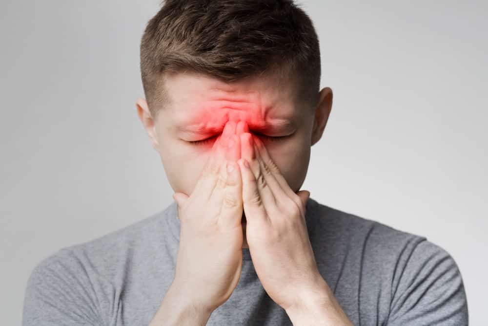 Sinus Infection (Sinusitis): What It Is, Common Symptoms and Early ...